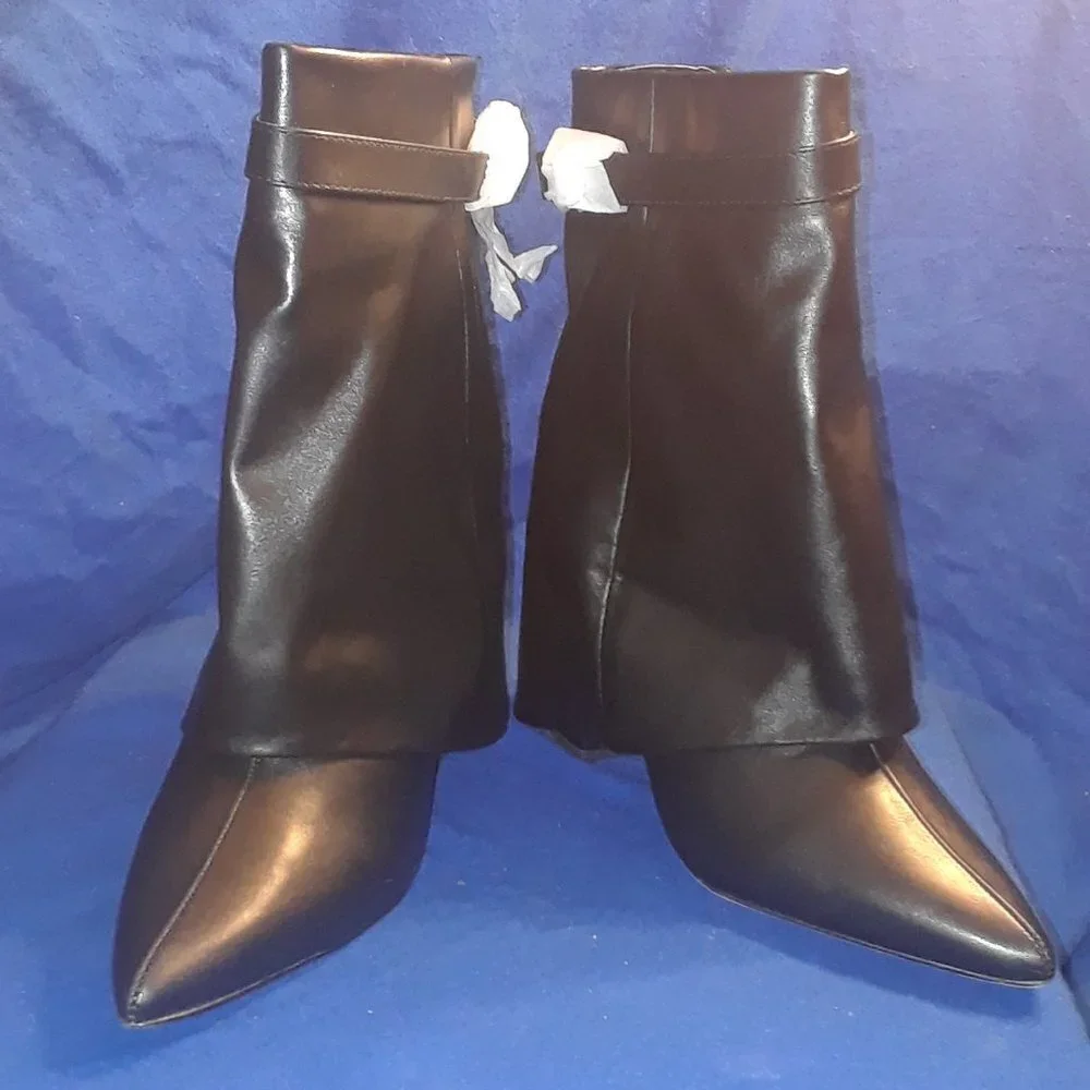 Public Desire BLACK  FYRE ANKLE BOOTS ( BRAND NEW !!!!!!!! )